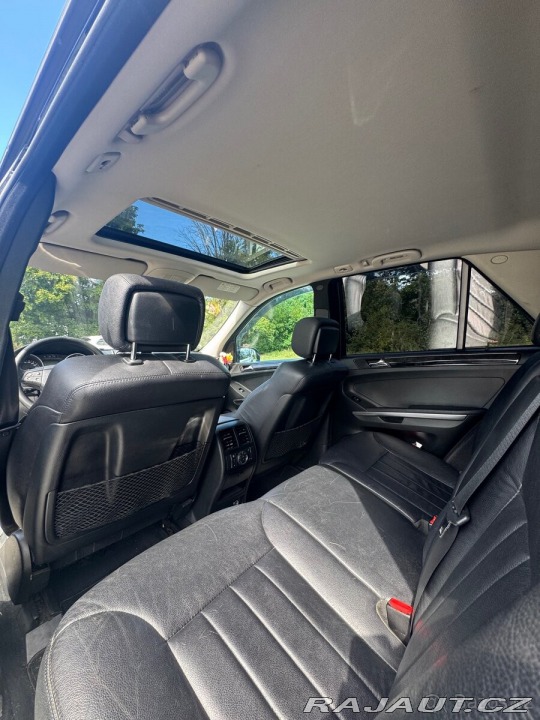 Mercedes-Benz M 3,0 ML W164 1800