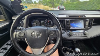 Toyota RAV4 2,0 D-4D 105 kW, 2WD, r 2016