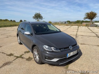 Volkswagen Golf 1,8 TSI 4MOTION DSG – 1 2017