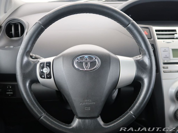 Toyota Yaris 1.3VVT-i,64KW,Automat,CZ 2008
