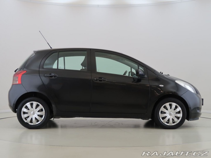 Toyota Yaris 1.3VVT-i,64KW,Automat,CZ 2008