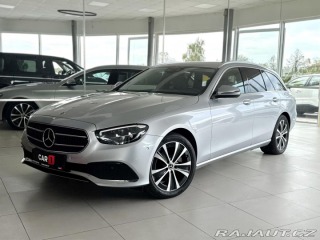 Mercedes-Benz E 300e 235kW*Webasto*Tažné* 2023