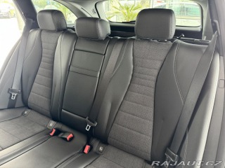 Mercedes-Benz E 300e 235kW*Webasto*Tažné* 2023
