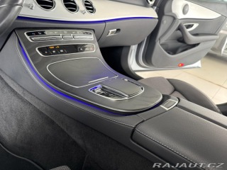 Mercedes-Benz E 300e 235kW*Webasto*Tažné* 2023