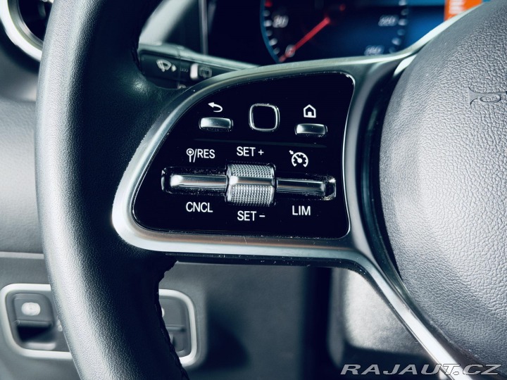 Mercedes-Benz GLA 180d*CZ*DPH*LED* 2023