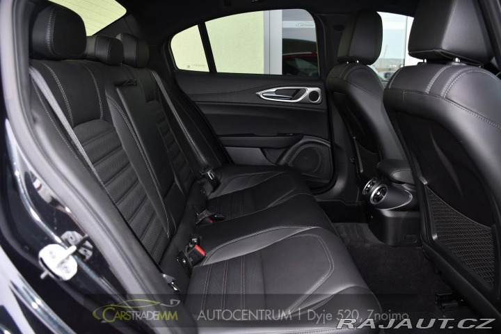 Alfa Romeo Giulia 2.0T 16V 206kW REZERVACE 2024