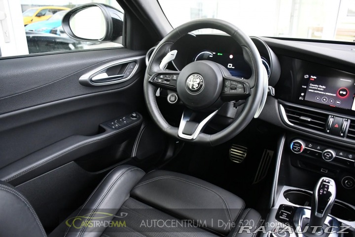 Alfa Romeo Giulia 2.0T 16V 206kW REZERVACE 2024