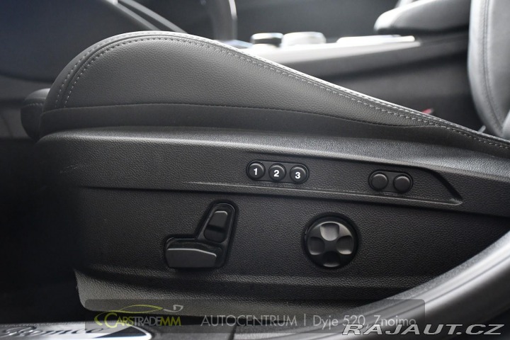 Alfa Romeo Giulia 2.0T 16V 206kW VELOCE AT8 2024