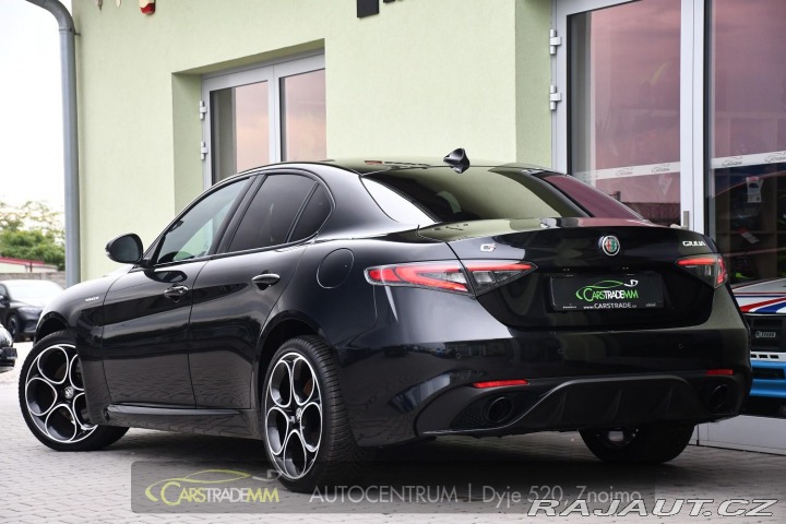 Alfa Romeo Giulia 2.0T 16V 206kW REZERVACE 2024