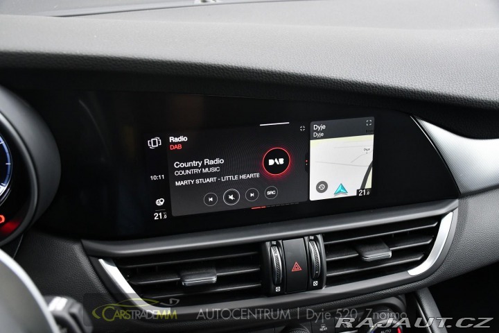 Alfa Romeo Giulia 2.0T 16V 206kW REZERVACE 2024
