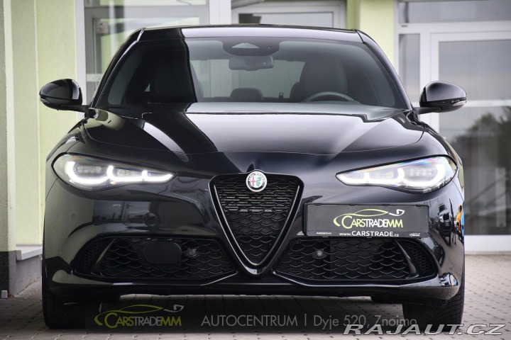 Alfa Romeo Giulia 2.0T 16V 206kW REZERVACE 2024