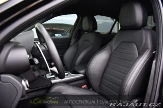 Alfa Romeo Giulia 2.0T 16V 206kW VELOCE AT8 2024