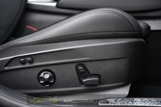 Alfa Romeo Giulia 2.0T 16V 206kW VELOCE AT8 2024
