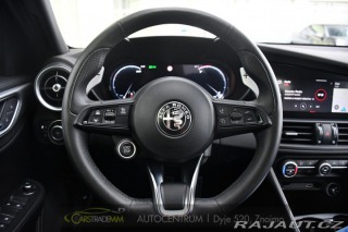Alfa Romeo Giulia 2.0T 16V 206kW VELOCE AT8 2024