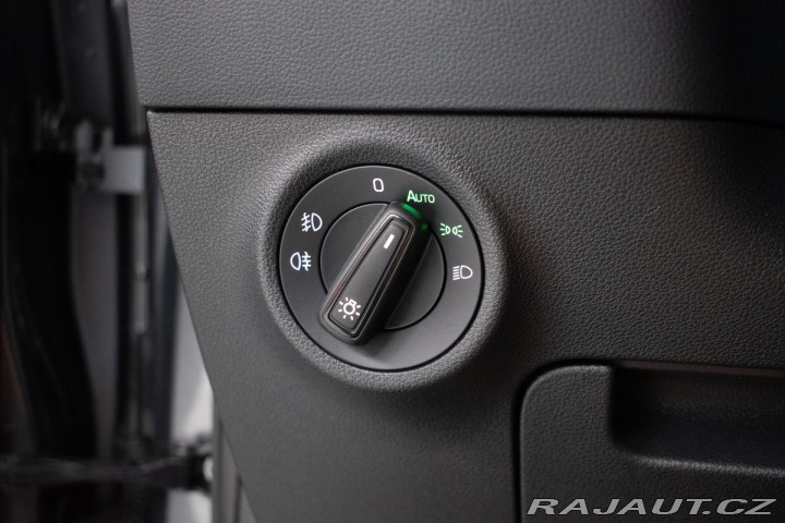 Škoda Karoq 1.5 TSI TAŽNÉ*KAMERA*DPH* 2023