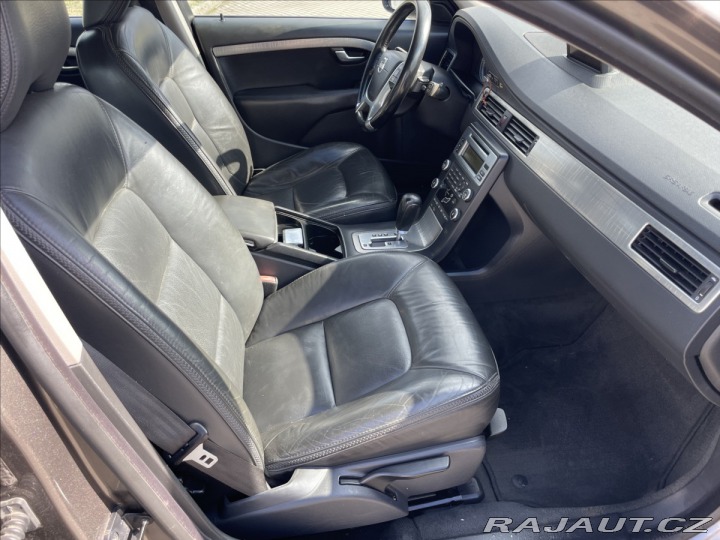 Volvo XC70 2,4 D5 151kw AWD Geartron 2009