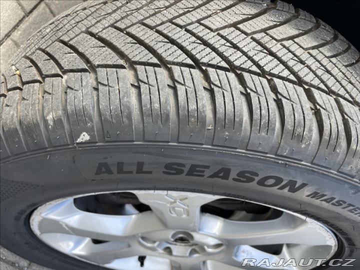 Volvo XC70 2,4 D5 151kw AWD Geartron 2009