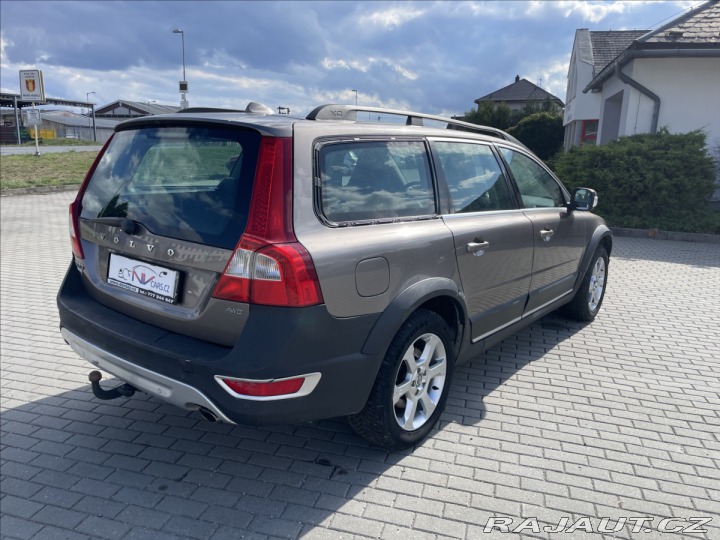 Volvo XC70 2,4 D5 151kw AWD Geartron 2009