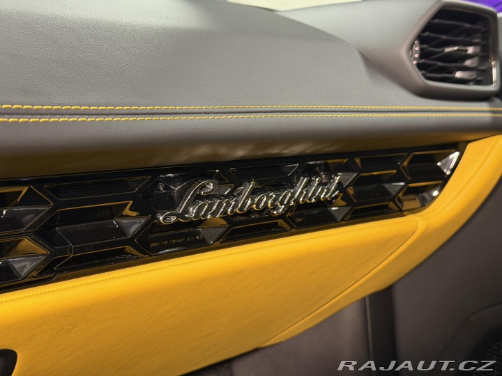 Lamborghini Huracán EVO SPYDER LIFT VIOLA PAS 2024