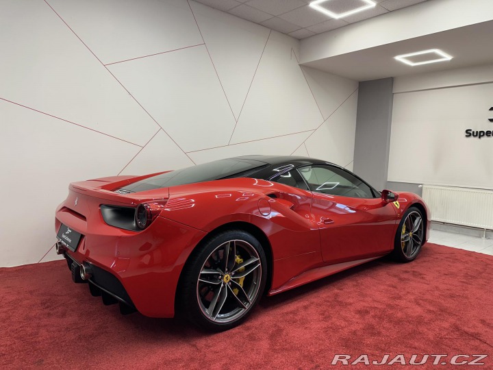 Ferrari 488 GTB*LIFT*CAMERA*QUIO*DPH* 2018