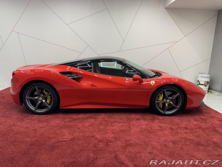 Ferrari 488 GTB*LIFT*CANERA*TOP*DPH 2017