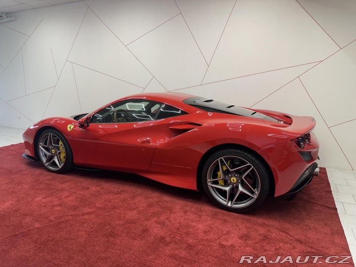 Ferrari F8 Tributo*360*LIFT*QUIO*TOP 2020