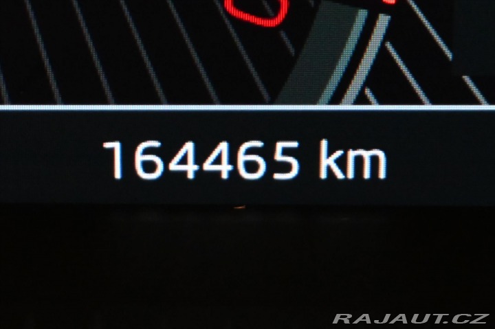 Škoda Superb 2,0 TDI 110kW DSG NAVIGAC 2024