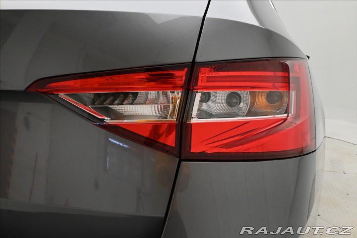 Škoda Superb 2,0 TDI 110kW DSG NAVIGAC 2024