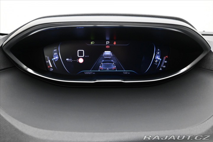 Peugeot 5008 1,5 HDI 96 kW EAT8 7Míst 2022