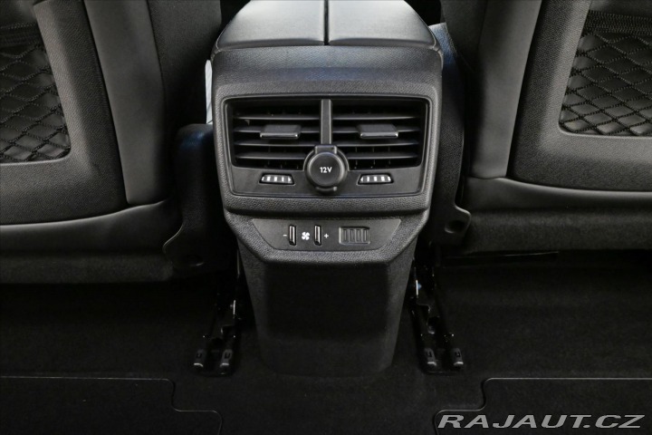 Peugeot 5008 1,5 HDI 96 kW EAT8 7Míst 2022
