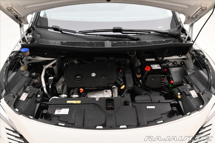 Peugeot 5008 1,5 HDI 96 kW EAT8 7Míst 2022