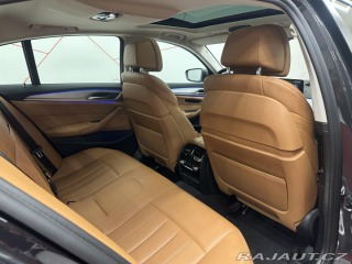 BMW 5 530d xDrive*HUD*PANO*KEYL 2018