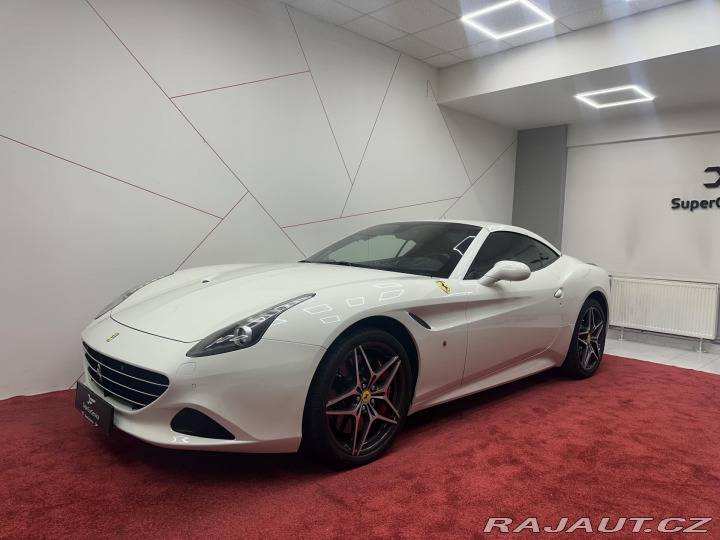 Ferrari California T*CAMERA*QUIO*TEMPOMAT*DP 2015