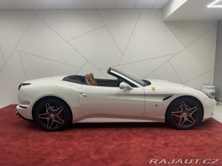 Ferrari California T*CAMERA*QUIO*TEMPOMAT*DP 2015