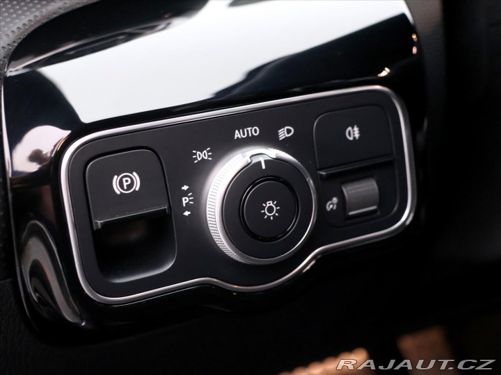 Mercedes-Benz CLA 2,0 200d AMG LINE CZ DPH 2021