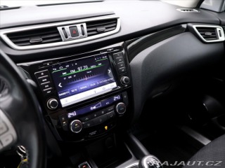 Nissan Qashqai 1,2 DIG-T 95KW CZ Acenta 2015