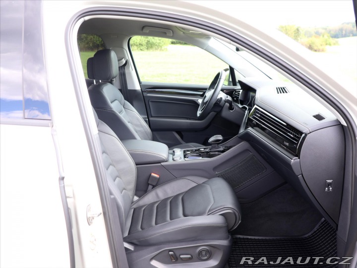 Volkswagen Touareg 3,0 TDI 170kW Limited Tip 2025