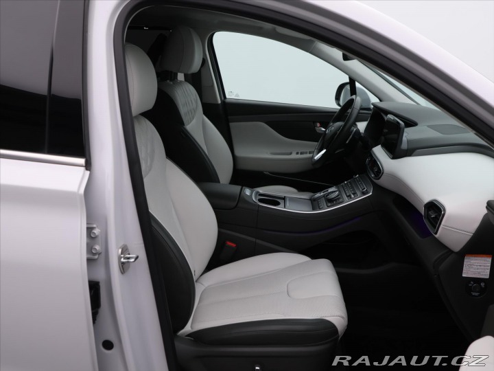 Hyundai Santa Fe 1.6 T-GDI HEV 4x4 CZ Luxu 2022