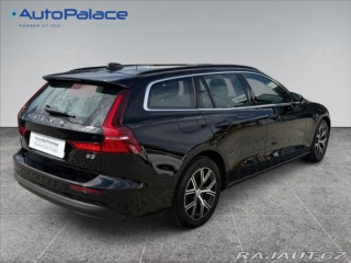 Volvo V60 2,0 I B3 CORE AT 120kW 2022