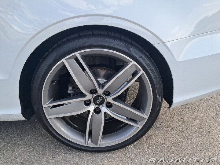 Audi A3 2,0 TDi, 135kw, MANUÁL 2015
