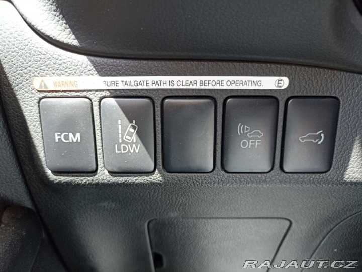 Mitsubishi Outlander 2,0 PHEV 4×4 – plug-in 2014