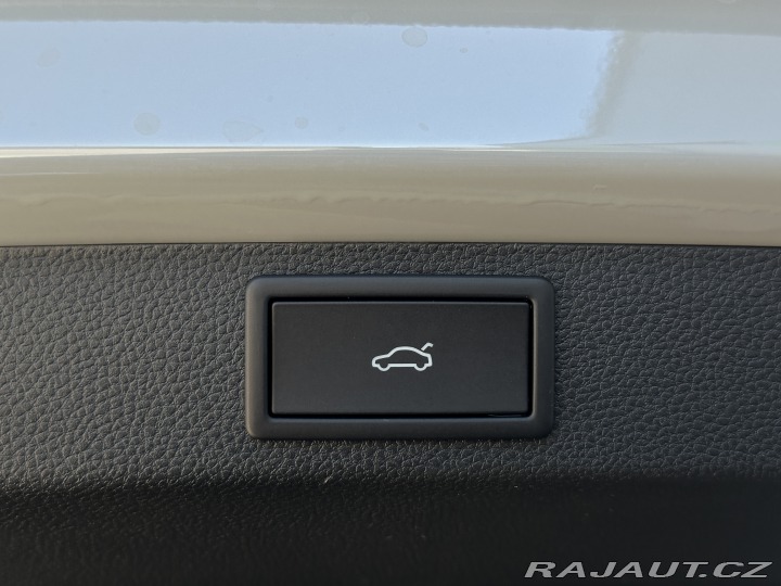 Škoda Karoq Sportline 2.0TDi 4x4 DSG 2026