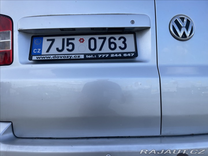 Volkswagen Transporter 2,0 TDI 103kw LONG 6míst 2012