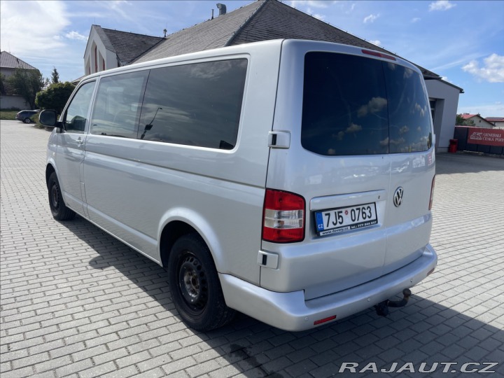 Volkswagen Transporter 2,0 TDI 103kw LONG 6míst 2012