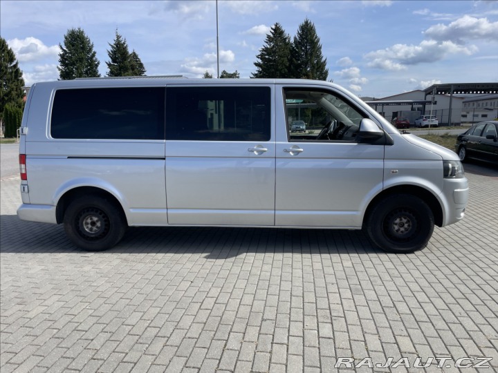 Volkswagen Transporter 2,0 TDI 103kw LONG 6míst 2012