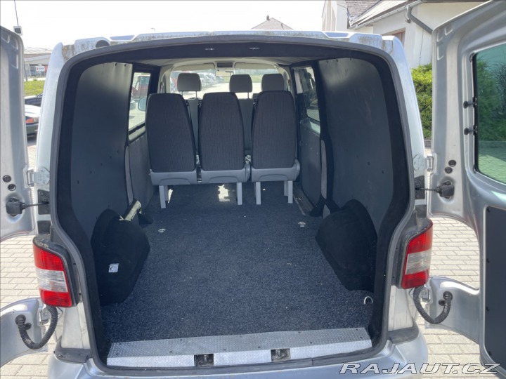 Volkswagen Transporter 2,0 TDI 103kw LONG 6míst 2012