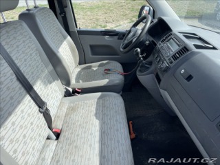 Volkswagen Transporter 2,0 TDI 103kw LONG 6míst 2012