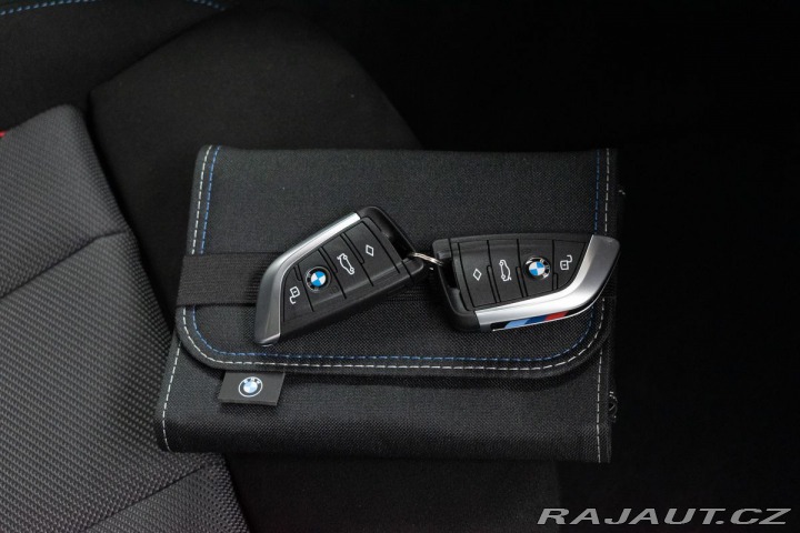 BMW 3 320d xD ///M*ZÁRUKA*DPH*Č 2025