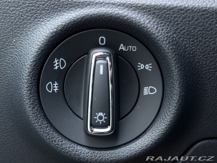 Škoda Kamiq MC 1.0TSi DSG PANO KAMERA 2026