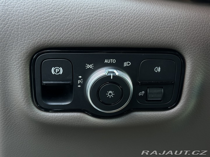 Mercedes-Benz V 300d Long Exclusive TAŽNÉ 2024